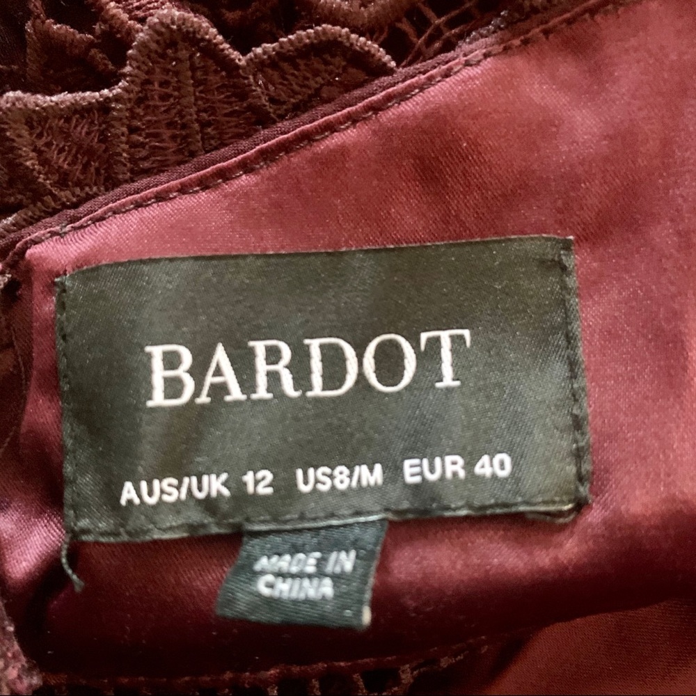 Bardot Noni Halter Dress size medium - Picture 8 of 8